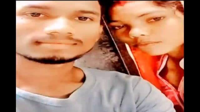 जब - जब पड़ा प्यार पर पहरा, रंग हो गया और भी गहरा 