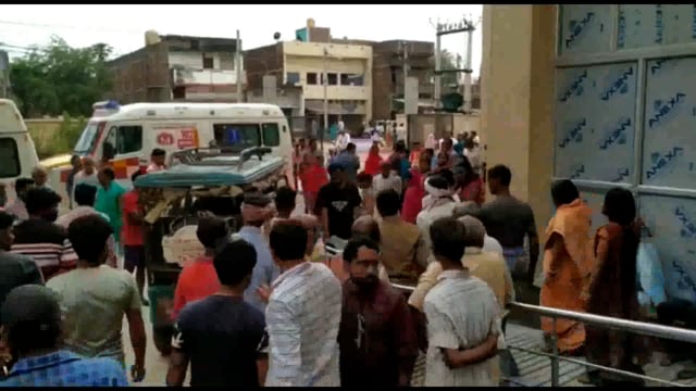 ताड़ के पेड़ से गिरकर हसपुरा गांव के बृद्ध की मौत,परिजनों व मुहल्ले में शोक