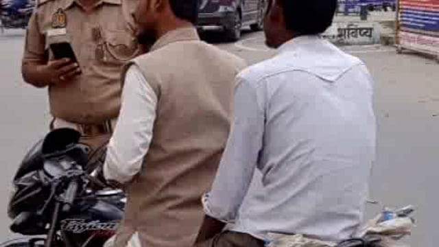 इटवा सहित जिले में यातायात नियमों का उल्लंघन करने वाले 38 वाहनों ₹36500 का वसूल किया गया शमन शुल्क