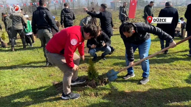 Fidanlar Deprem Şehitleri İçin Toprakla Buluşturuldu