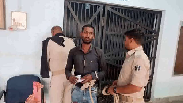 लखीसराय-सास के साथ शराब पीकर मारपीट करने के आरोप में दामाद को गिरफ्तार कर भेजा गया लखीसराय जेल