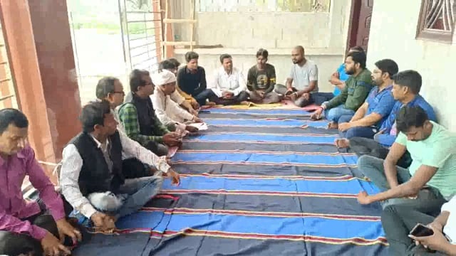 सार्वजनिक दुर्गा मंदिर प्रांगण में रामनवमी के अवसर पर भव्य शोभा यात्रा निकालने को लेकर हुई बैठक 