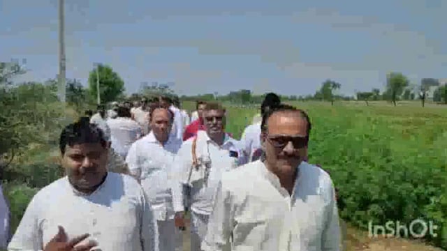 कांग्रेस के प्रतिनिधि मंडल ने किया बिन मौसम बरसात से हुयी खराब फसलों का निरीक्षण 1 दर्जन से अधिक गांवों में पहुचे