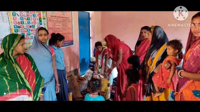 जिला गव्य पदाधिकारी बांका ने फुल्लीडुमर प्रखंड के आंगनबाड़ी केंद्र में बांट रहे THR का निरीक्षण कर हुए संतुष्ट