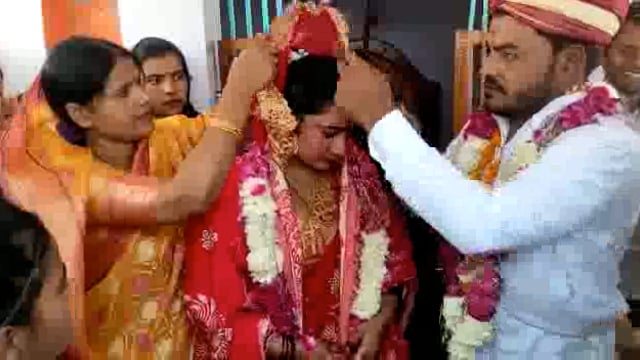 मुस्लिम युवती ने हिंदू लड़के से रचाई शादी सदर विधायिका ने संभाली कमान