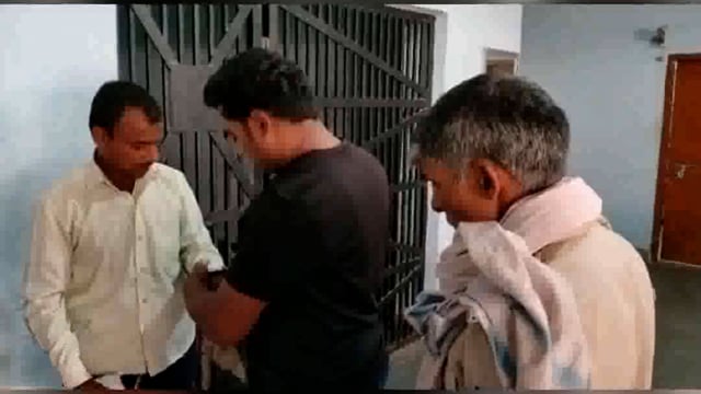 लखीसराय-निस्ता गांव से गांजा तस्कर अभियुक्त को पुलिस हिरासत में भेजा गया लखीसराय जेल