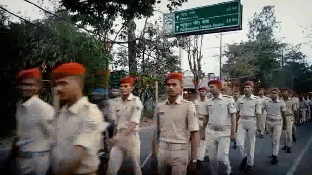 क्षेत्र में शांतिपूर्ण माहौल में रामनवमी जुलूस एवं चैती नवरात्र को लेकर थानाध्यक्ष के नेतृत्व में निकाला गया फ्लैग मार्च