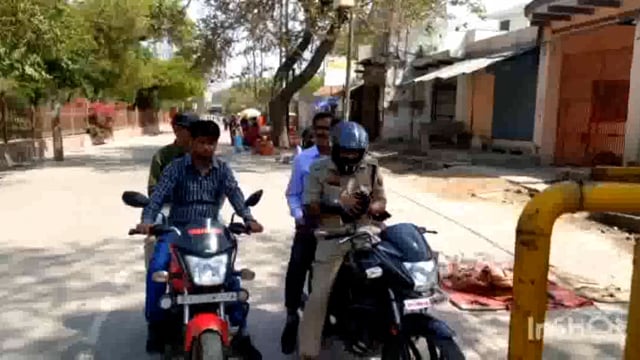 गोवर्धन सप्तकोशी की परिक्रमा देने वाले श्रद्धालुओं को नहीं होगी कोई परेशानी एसडीएम ने किया परिक्रमा मार्ग का निरीक्षण