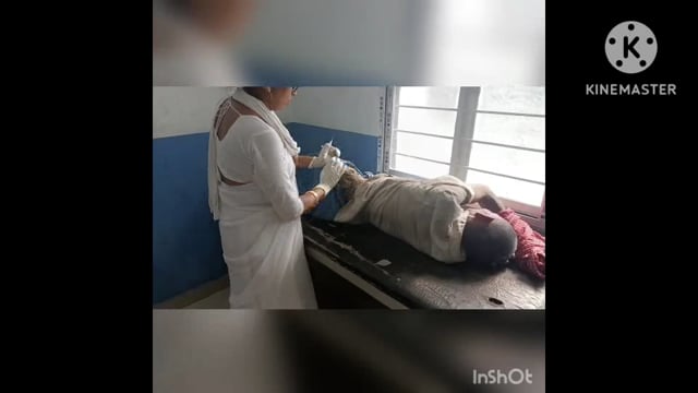 थरेसरिंग करने के क्रम में बाएं हाथ का उंगली कटने पर सूर्यगढ़ा सीएचसी में किया गया इलाज