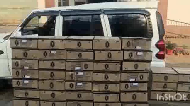 सफेद कलर स्कार्पियो वाहन से पुलिस ने 345 लीटर विदेशी शराब किया जब्त 