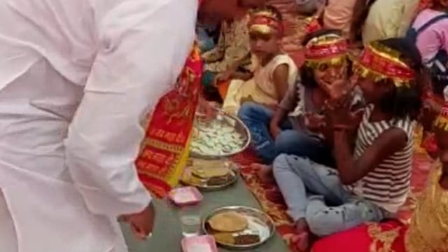 चैत्र नवरात्र के पावन पर्व पर १००१ दिव्य कन्या पूजन, 
चंद्रिका प्रबंध समिति का जताया आभार
ओपी त्रिपाठी
प्रदेश सह संयोजक