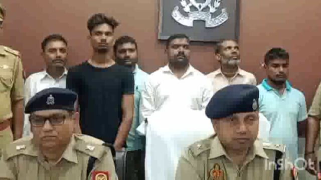 जमीनों के फर्जी कागजात तैयार कर फर्जीवाड़ा कर जमीन विक्रय करने वाले गैंग का किया खुलासा