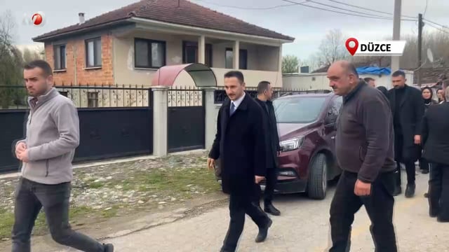 AK Parti Tam Kadro Kuşaçması Köyü’nü Ziyaret Etti