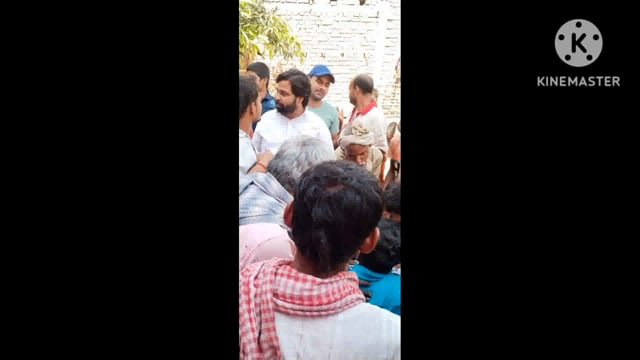 फुलपरास नगर पंचायत में मुख्य पार्षद धर्मेंद्र कुमार साह ने जन समस्या को लेकर लोगों से की बात