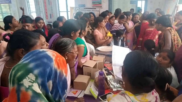 स्थानीय सामुदायिक स्वास्थ्य केंद्र सूरजगढ़ा में आज 1 11 महिलाओं का ए एन सी जांच किया गया