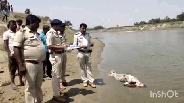 सुगौली के मनसिंघा मधुमालती मल्लाह टोली की चार दिन पूर्व गायब युवती का शव सिकरहना नदी में तैरता मिला।