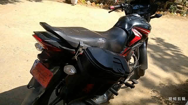 पुलिस ने सिरदला बाजार से 26 लीटर महुआ शराब के साथ दो धंधेबाज को किया गिरफ्तार एक बाइक को किया जप्त