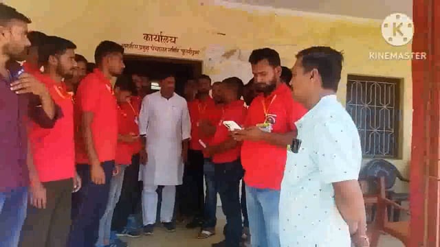 आग से बचाव हेतु जागरूकता  टीमको प्रखंडप्रमुख  ने हरीझंडी दिखाकर किया रवाना,आपदामित्र आग से बचाव की देंगे लोगोंको जानकारी