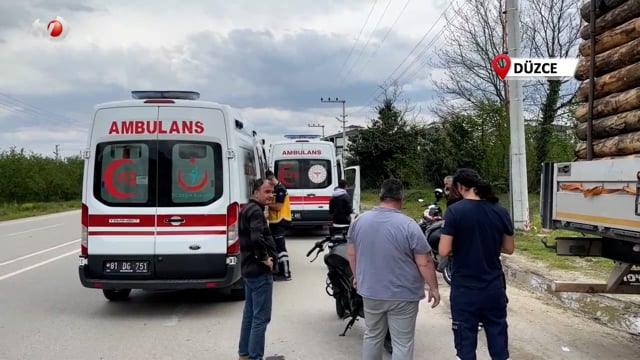 Düzce'de Çarpışan İki Motosikletin Sürücüleri Yerde Sürüklendi