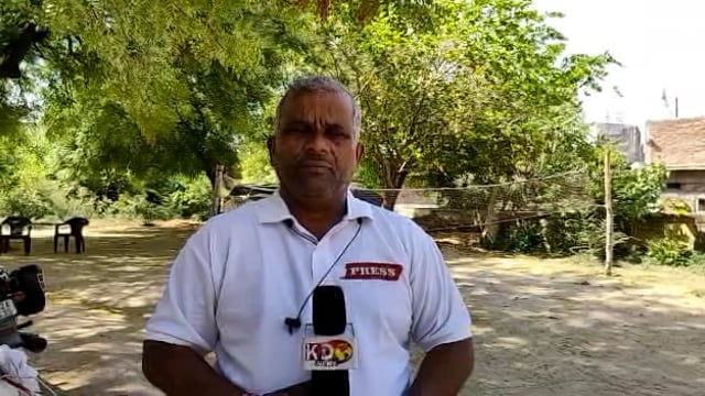 जालौन
उरई में धू धू कर जल गए ट्रक 