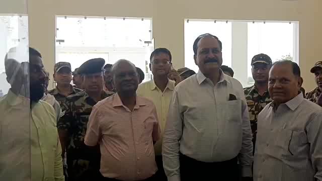 लखीसराय जिला मुख्यालय से थोड़ी दूर  माउंट लिट्रा जीस्कूल का किया मुंगेर का मित्तल संजय कुमार सिंह ने किया विधिवत उद्घाटन