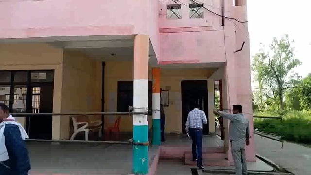 तरबगंज भाजपा से बागी अध्यक्ष पद प्रत्याशी ने अपना नामांकन पत्र लिया वापस