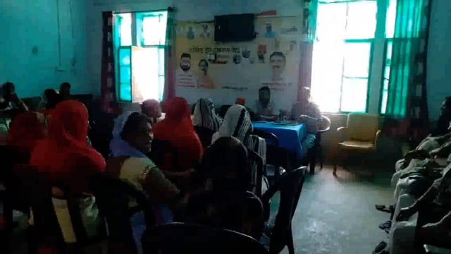 समुदायिक स्वास्थ्य केंद्र पर साप्ताहिक समीक्षा बैठक हुई संपन्न