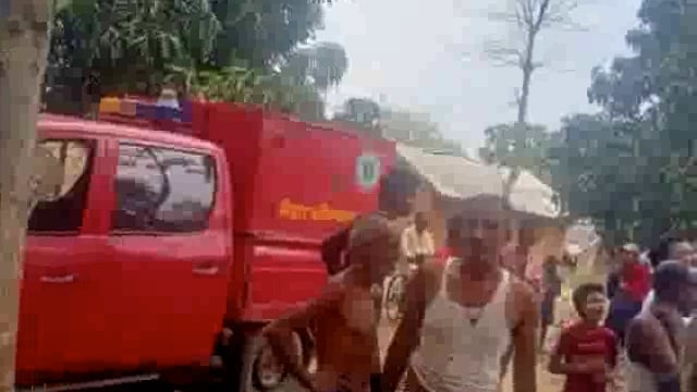 गोरगम्मा और ननायचक गांव में आग लगने से करीब दो लाख रुपए की संपत्ति जलकर हुई राख ।