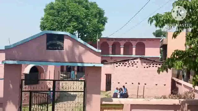 सूरजगढ़ -विद्यालय प्रधान की मिलीभगत से चावल की की जाती थी चोरी पकड़ी गई रसोईया जांच में पहुंचे पदाधिकारी