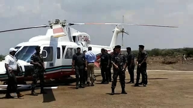 केंद्रीय मंत्री नारायण राणे यांचा कौळखेड हेलिपॅडवर उदगीर तालुका भाजपाने केला स्वागत