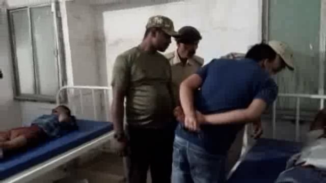 बादशाहगंज गांव के समीप अनियंत्रित होकर ऑटो पलटने से कुल 5 लोग हुए जख्मी।