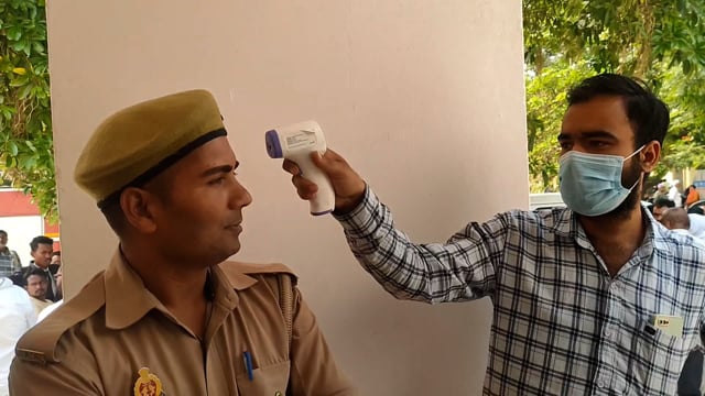 इटवा तहसील में ड्यूटी में लगे पुलिस कर्मियों कि कि गई कोरोना जांच