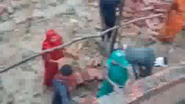 कोर्ट में विचाराधीन जमीन पर पुलिस की मिलीभगत से हो रहा निर्माण पीड़ित का आरोप
पुलिस ने डांटकर भगाया
कोर्ट आदेश दरकिनार