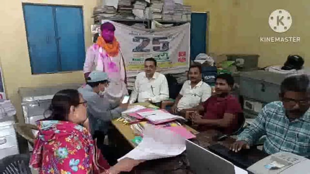 सूरजगढ़ा प्रखंड में पंचायत उपचुनाव को लेकर आज बुधवार से नामांकन की प्रक्रिया हुई शुरू