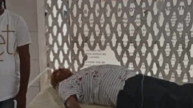 कुशमाहा गांव में जमीन विवाद को लेकर हुए मारपीट में एक व्यक्ति हुआ गंभीर रूप से जख्मी