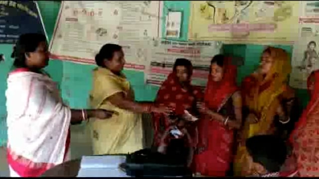 बालवाड़ी में पोशाक से ही पोषण व प्रारंभिक शिक्षा की कर सकते है कल्पना: वार्ड पार्षद भवानी 