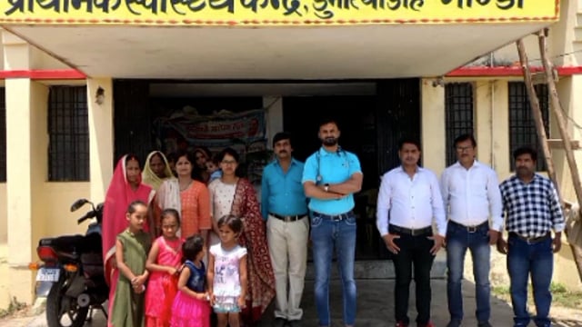 प्राथमिक स्वास्थ्य केंद्र डुमरियाडीह पर मुख्यमंत्री जन अरोग्य मेले मे 17 लोगो की हुई स्वास्थ्य जांच, दी गई दवाई