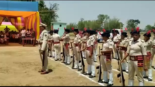 जम्मू-कश्मीर के उपराज्यपाल पहुंचे पैतृक गांव भलुआ ग्रामीणों ने गर्मजोशी के साथ किया स्वागत 