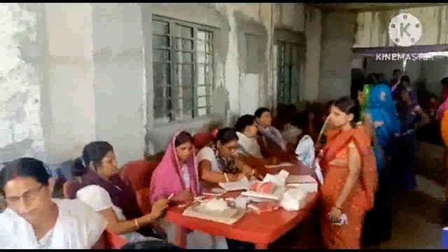 फुल्लीडुमर अस्पताल में आयोजित विशेष जांच शिविर में 330 गर्भवती महिलाओं की हुई जांच