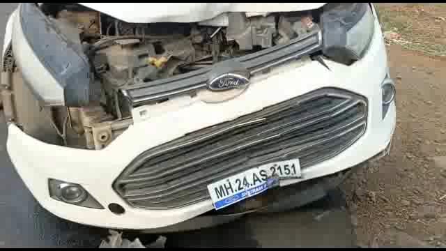 देगलूर रोडवर रंगवाळ तांड्याजवळ कार व मोटारसायकलचा अपघात,दुचाकीस्वार जखमी