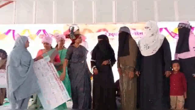 सामाजिक बांधिलकी जोपासत राष्ट्रीय काँग्रेसच्या सचिव जयश्री शेळके यांचा वाढदिवस साजरा 