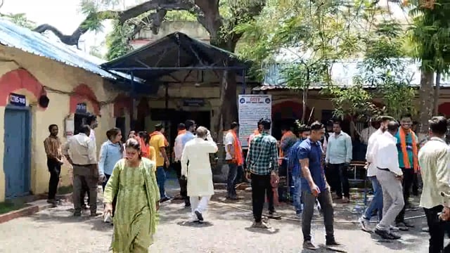 'द केरला स्टोरी' चित्रपट मोफत दाखविण्याच्या कारणावरून डॉ.हटकर यांची सोशल मीडियावर बदनामी व धमकी