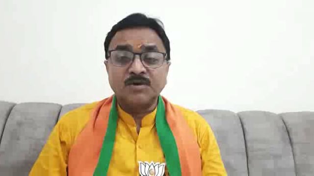 सुल्तानपुर। 
भाजपा प्रत्याशी प्रवीन आग्रवाल ने आम लोगों से किया अपील