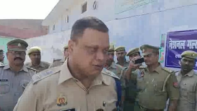 *जनपद सुलातनपुर में मतदान को शान्तिपूर्ण  ढंग से सम्पन्न कराने के संम्बन्ध में पुलिस अधीक्षक  सोमेन बर्मा की अपील*