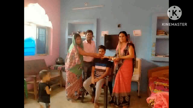 केंद्रीय माध्यमिक शिक्षा बोर्ड की परीक्षा में फुलीडूमर के शिवम ने प्रखंड में पहला एवं वि०में सातवां स्थान किया प्राप्त  