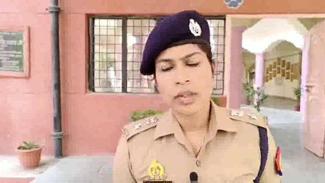 थाना कोतवाली औरैया क्षेत्र के अन्तर्गत काउंटिंग के दौरान आपसी विवाद को लेकर हुई कहासुनी के संबन्ध में पुलिस अधीक्षक 