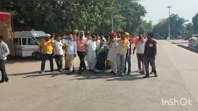 खरगूपुर नगर पंचायत चुनाव भाजपा प्रत्याशी श्रीमती ममता रस्तोगी 807 वोटों से हुई विजई, भाजपाइयों में जश्न का माहौल