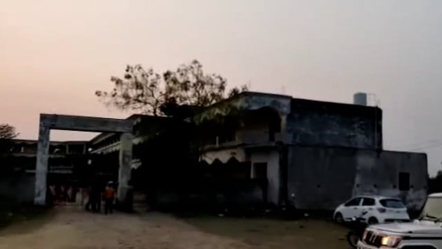 इटवा राम मनोहर लोहिया में हो रही नगर पंचायत इटवा व नगर पंचायत बिस्कोहर कि मतगणना साकुसल हुई सम्पन्न