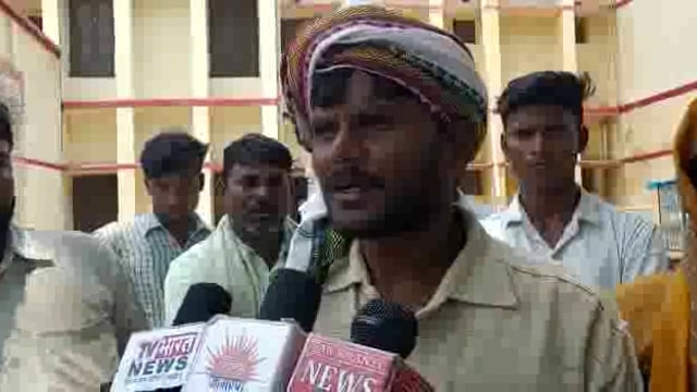 कटहल तोड़ने को लेकर हुई मारपीट व्यक्ति की हुई मौत और परिवार वाले पहुंचे एसपी ऑफिस