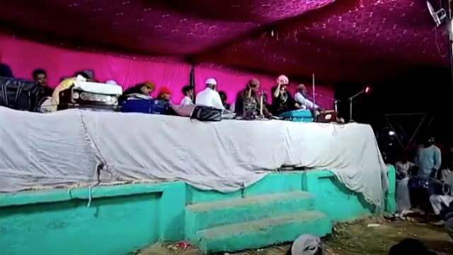 वजीरगंज के नगवा मे हाजी मलंग शाह के 49वें उर्स मे झूमे जायरीन, जवाबी क़व्वाली का हुआ आयोजन, मुस्तैद रही डुमरियाडीह पुलिस